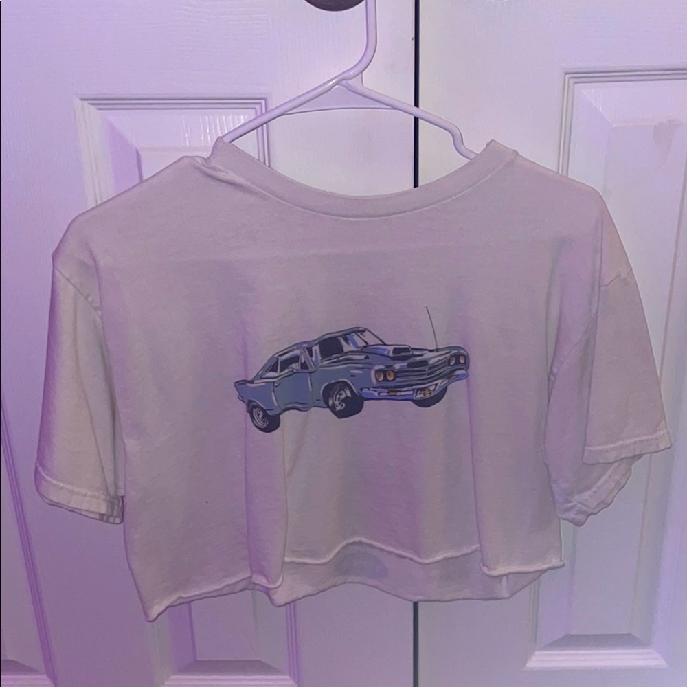 brandy Melville retro crop T-shirt